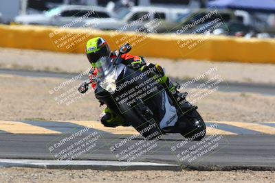 media/Apr-10-2022-SoCal Trackdays (Sun) [[f104b12566]]/Turn 2 (1135am)/